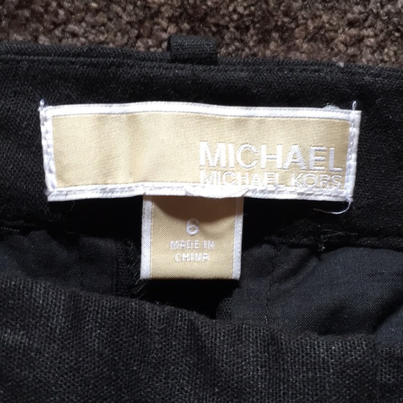 Michael Kors shorts - Picture 2 of 4